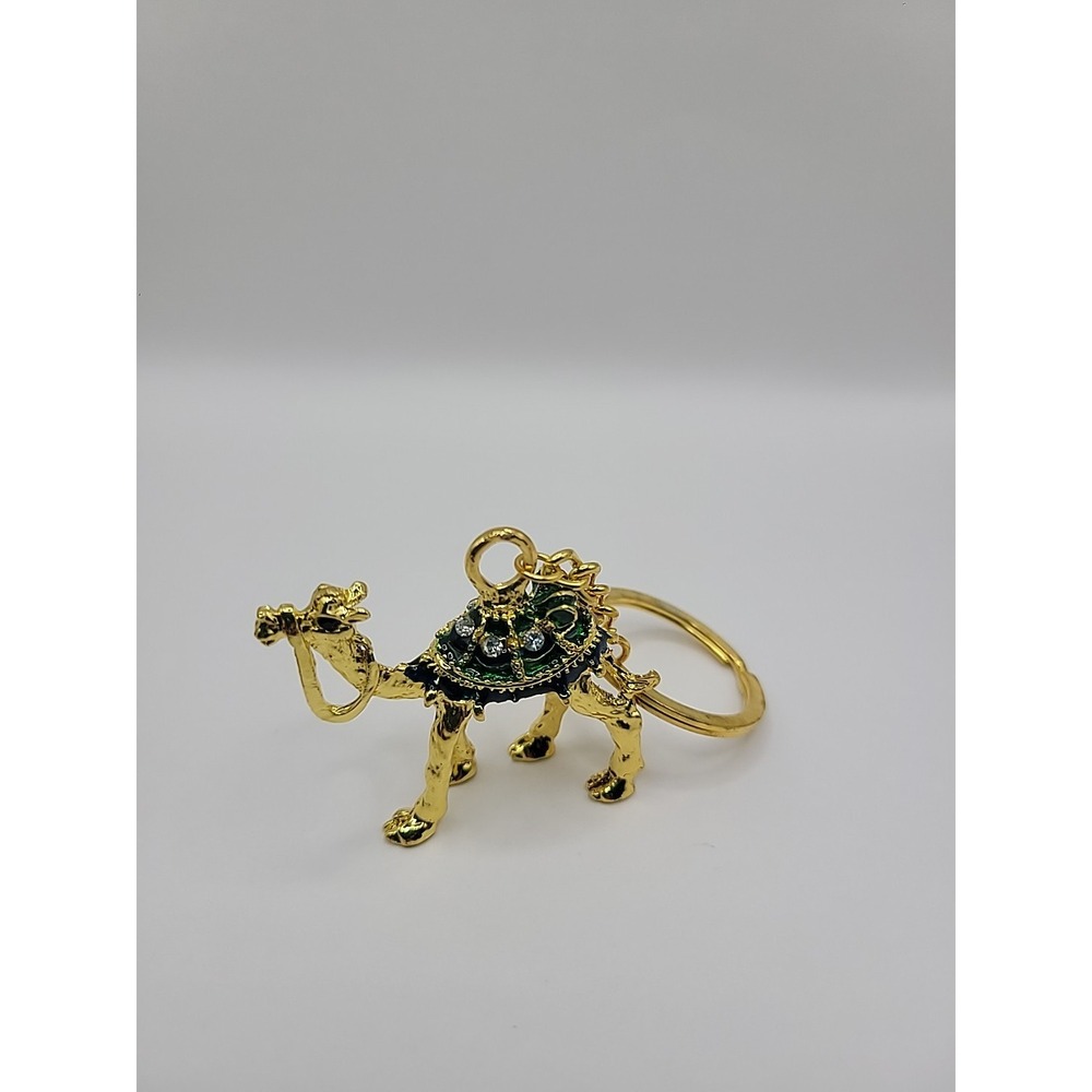 Vintage Gold Tone Camel Keychain Enamel Decorated Souvenir Exotic‎ Animal